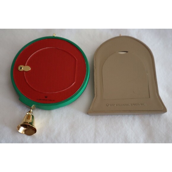 Lot Of 5 Hallmark Cat Kitty Feline Ornaments Picture Frame Sail Boat Basket - Picture 14 of 15